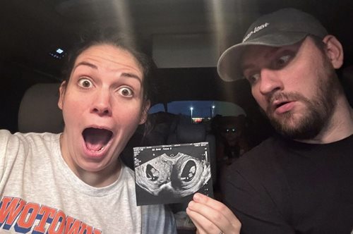 ΗΠΑ: Γυναίκα με δύο μήτρες γεννάει δύο μωράκια σε διαφορετικές μέρες