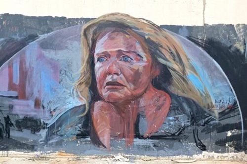 Θεσσαλονίκη: Γκράφιτι με το πρόσωπο της Μαρίας Καβογιάννη ως σχόλιο για την έμφυλη βία