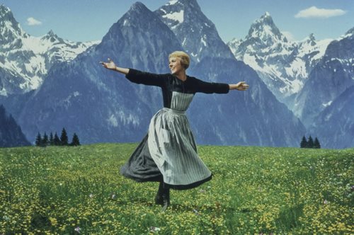 Η Τζούλι Άντριους εξηγεί πως γυρίστηκε η iconic σκηνή στη 