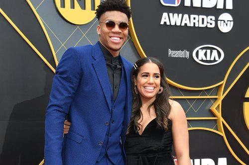 Μαράια Ριντλσπρίγκερ: Ποια είναι η γυναίκα που παντρεύεται ο Γιάννης Αντετοκούνμπο