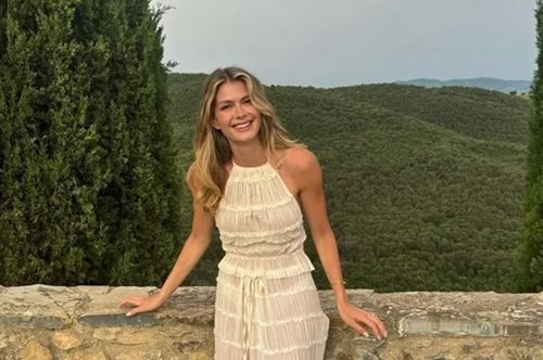 Αμαλία Κωστοπούλου: Η ποδηλατάδα με τον αγαπημένο της και το παθιασμένο φιλί