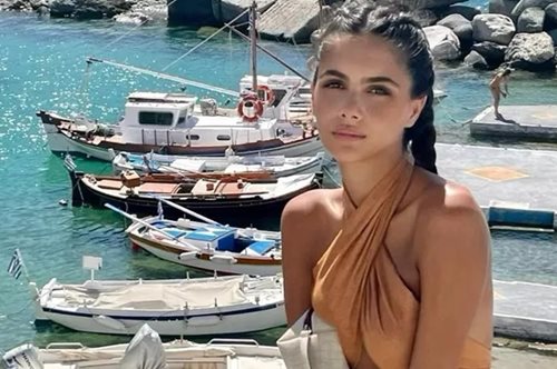 Το καλοκαιρινό στιλ της Αλεξάνδρας Νίκα: Τα looks που θα σε εμπνεύσουν