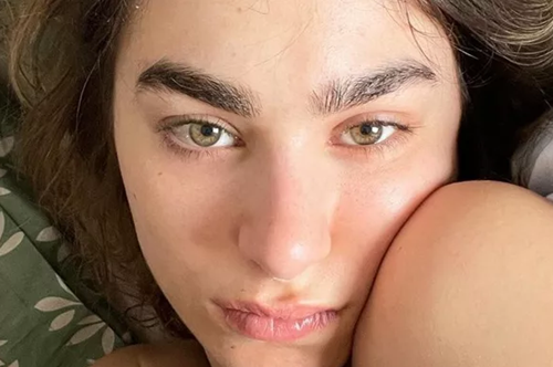 Χρύσα Μιχαλοπούλου: H σύντροφος του Λεωνίδα Κουτσόπουλου ποζάρει με μπικίνι στον 7ο μήνα της εγκυμοσύνης της