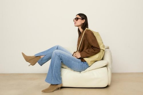 Denim of Interest: Η νέα συλλογή της Stradivarius απευθύνεται σε εκλεπτυσμένες γυναίκες