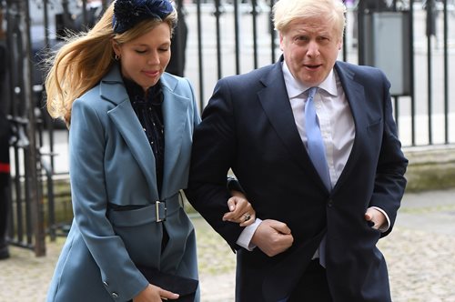 Ο Μπόρις Τζόνσον έγινε για όγδοη φορά πατέρας και το όνομα του γιου του είναι ελληνικό