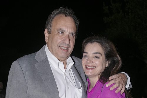 Γωγώ Μπρέμπου - Χρήστος Χωμενίδης: Η σπάνια έξοδος με την έφηβη κόρη του Νίκη Χωμενίδη