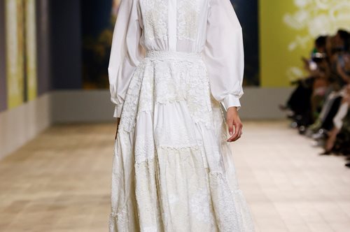 Haute Couture Week trends: Tο φυσικό (έως ανύπαρκτο) μακιγιάζ είναι πιο hot από ποτέ