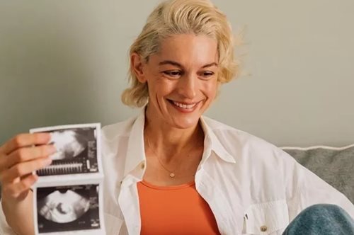 Η Γιούλικα Σκαφιδά δημοσίευσε ένα νέο βίντεο με τον μικρό της