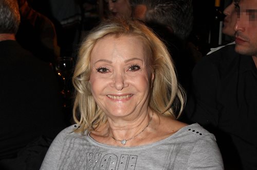 H Νέλλη Γκίνη αποκαλύπτει τι σχέση είχε με τον Λάμπρο Κωνσταντάρα