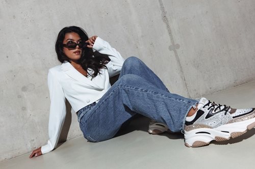 Η SS25 συλλογή της Steve Madden είναι αφιερωμένη στις γυναίκες που δεν σταματούν να ονειρεύονται