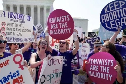 Η πολιτεία της Φλόριντα αρνείται το δικαίωμα της άμβλωσης σε 16χρονη