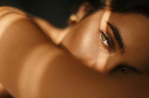 Νόσος Αλτσχάιμερ: Το πρώιμο σημάδι που προμυνύει προβλήματα μνήμης