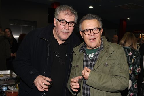 30+ χρόνια πριν: Μιχάλης Ρέππας και Θανάσης Παπαθανασίου σε παραλία του Πηλίου