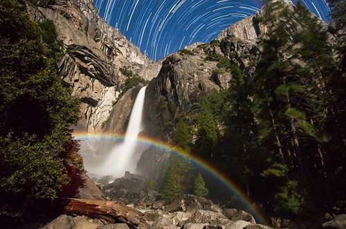 Moonbows: ψάξε το ουράνιο τόξο υπό το σεληνόφως