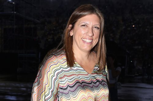 Ζωή Κωνσταντοπούλου: Στους δρόμους της Αθήνας φορώντας τις πιο διάσημες μπότες