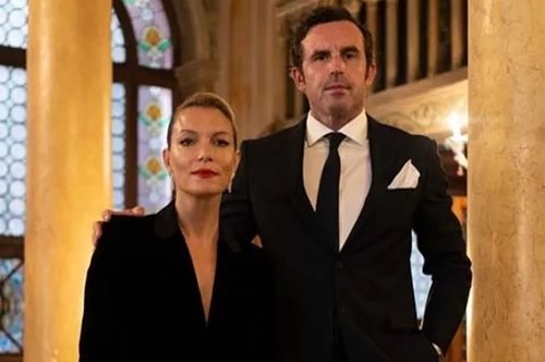 Η κατάξανθη πανύψηλη Μπιάνκα και ο κατσαρομάλλης Κάρολος: Τα παιδιά της Βίκυς Καγιά και του Ηλία Kρασσά μοιάζουν απίστευτα με τους διάσημους γονείς τους