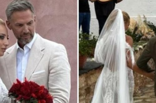 Ο γάμος του Αλέξανδρου Παρθένη στο κάστρο της Μονεμβασιάς: Η αρχιτέκτονας νύφη και το boho νυφικό με τα κρόσια