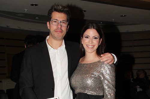 Χάρης και Αντελίνα Βαρθακούρη: Οι αδημοσίευτες φωτογραφίες από το γάμο τους μέσα από την εκκλησία