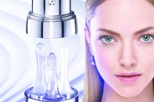 Αυτός είναι ο καλύτερος αντιγηραντικός ορός για νεανική όψη στην επιδερμίδα