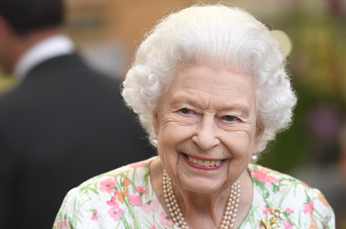 Η Βασίλισσα Ελισάβετ είχε wicked χιούμορ- Να μια ιστορία!
