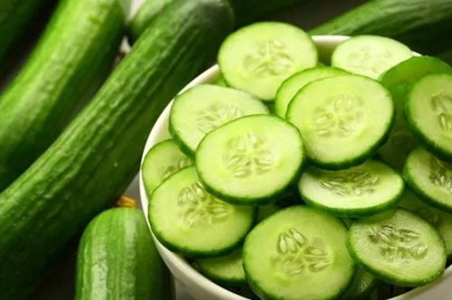 Αγγούρι: 8 επιστημονικά οφέλη από την καθημερινή του κατανάλωση