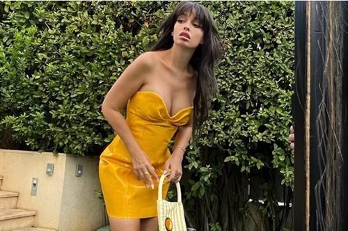 Ελένη Φουρέιρα: Το τεράστιο σπίτι της με την πισίνα και το δωμάτιο ντουλάπα που όλες θέλουμε