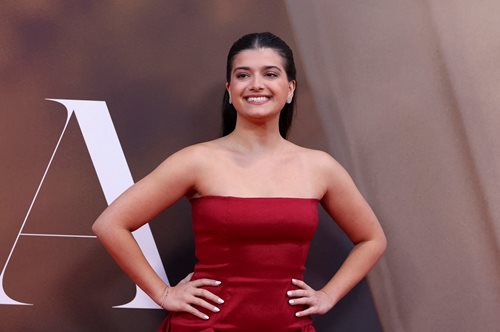 Αγγελίνα Παπαδοπούλου: Ποια είναι η 17χρονη που υποδύεται τη νεαρή Μαρία Κάλλας πλάι στην Αντζελίνα Τζολί;