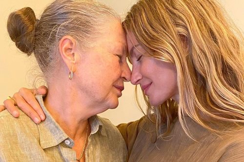 Έφυγε από τη ζωή η μητέρα της Ζιζέλ Μπούντχεν σε ηλικία 75 ετών