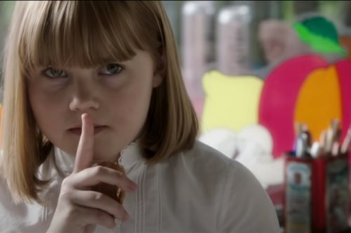 Νατάσα Κάμπους: Το κορίτσι που έζησε αιχμάλωτη 3.096 μέρες στο υπόγειο του απαγωγέα της κληρονόμησε το σπίτι του