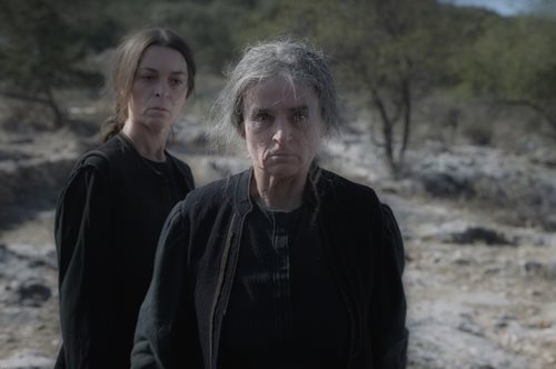 Φόνισσα: Το πρώτο (συγκλονιστικό) τρέιλερ της ταινίας με πρωταγωνίστρια την Καριοφυλλιά Καραμπέτη