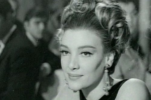 64 χρόνια πριν: Η Μάρω Κοντού νύφη στον πρώτο της γάμο το 1960