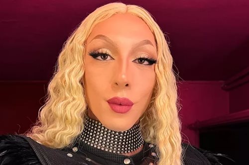 Smashbox x Holly Grace | Το πιο ανατρεπτικό live makeup session έρχεται αυτήν την Τετάρτh