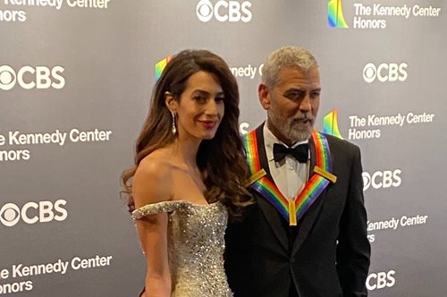 Να γιατί όλες οι γυναίκες χρειαζόμαστε έναν Τζορτζ Κλούνεϊ στη ζωή μας