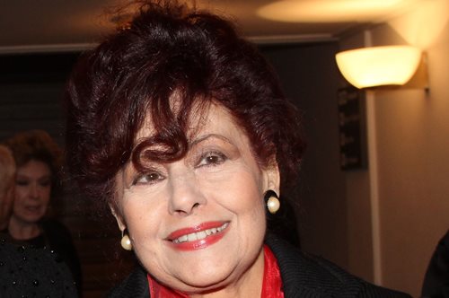 60 χρόνια πρν: Όταν η Ελένη Ανουσάκη σκανδάλισε με το τολμηρό της φόρεμα - Η παραλίγο σύλληψη για 