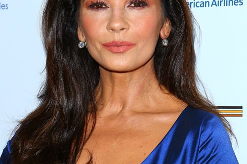 Φεστιβάλ Καννών '23: Τα makeup looks και χτενίσματα των λαμπερών stars στο μικροσκόπιο