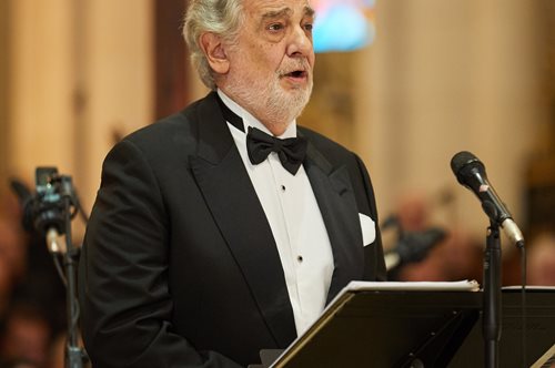 Πλάθιντο Ντομίνγκο: Ο σύγχρονος μύθος της όπερας έρχεται στην Κρήτη για την μεγαλύτερη συναυλία του καλοκαιριού