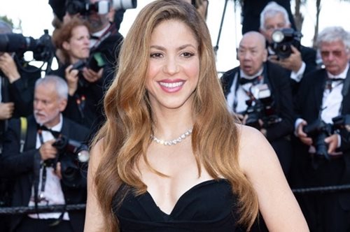 Σακίρα: Οι τρυφερές ευχές στον 92χρονο πατέρα της