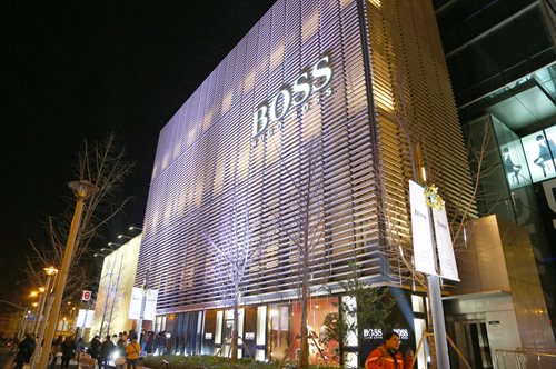 Hugo Boss: θα δοκιμάζουμε ρούχα μέσω avatar