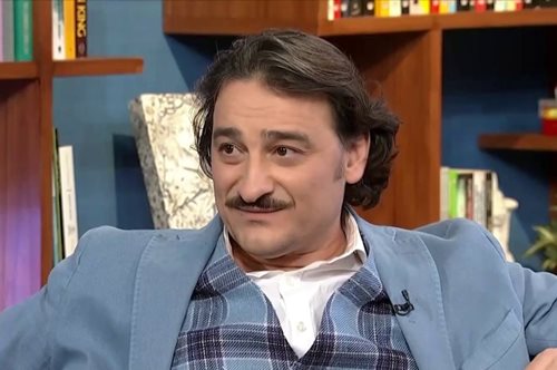 Βασίλης Χαραλαμπόπουλος: 