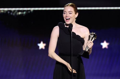 Critics Choice Awards:Καλύτερη ηθοποιός η Έμα Στόουν