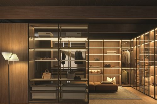 Φτιάξε την walk-in closet των ονείρων σου