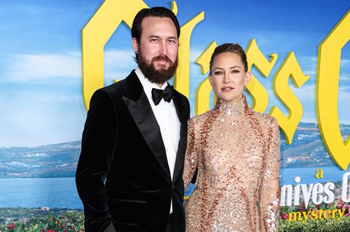 Κέιτ Χάντσον:Tρία παιδιά, τρεις μπαμπάδες και μια υπέροχη αντισυμβατική οικογένεια