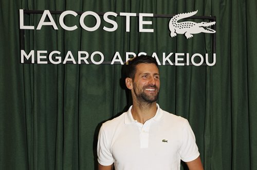 Ο GOAT και Χρυσός Ολυμπιονίκης Νόβακ Τζόκοβιτς στο νέο κατάστημα LACOSTE στο Μέγαρο Αρσακείου