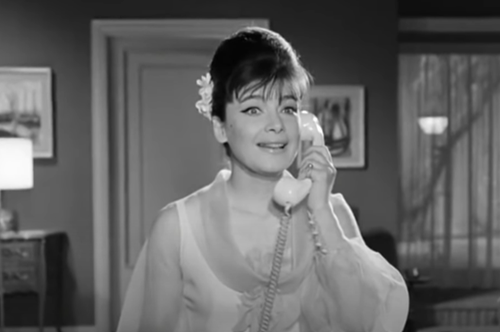 Οι αδημοσίευτες φωτογραφίες της Τζένης Καρέζη με τον Λάμπρο Κωνσταντάρα