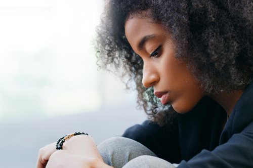 Ανατριχιαστικά στοιχεία για την κλειτοριδεκτομή: Θύματα τουλάχιστον 100 εκατομμύρια κορίτσια και γυναίκες σε 30 χώρες