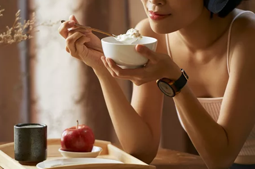 Πεπτικό σύστημα: 5 κινήσεις για τη βέλτιστη υγεία του