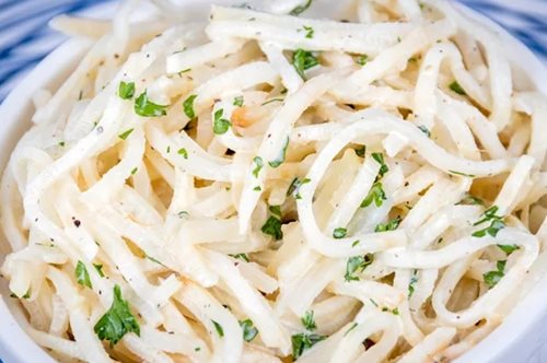 Το Νο 1 αρχαίο ελληνικό λαχανικό που κάνει καλό στην υγεία του εντέρου και στην αναιμία