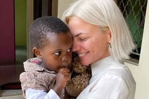 Χριστίνα Κοντοβά: Η γλυκιά φωτογραφία που δημοσίευσε από την πρώτη μέρα της κόρης της, Έιντα, στο σχολείο