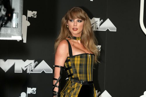 MTV VMAs 2024: Η Τέιλορ Σουίφτ είναι και επίσημα η πιο βραβευμένη σόλο καλλιτέχνης όλων των εποχών