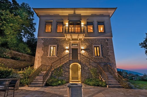 Μια συγκλονιστική αποκατάσταση αρχοντικού στο Πήλιο του 1897 